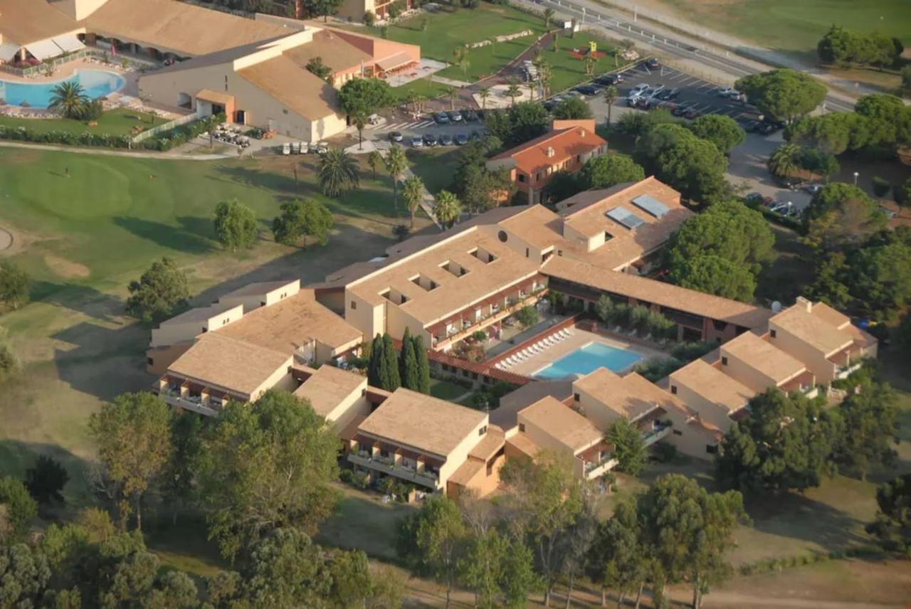 Appartement Cyprien Golf View 2 Bedrooms , 900 M From The